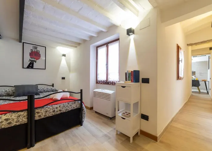 La Noce Quiet Place Next To Lively San Lorenzo Apartment